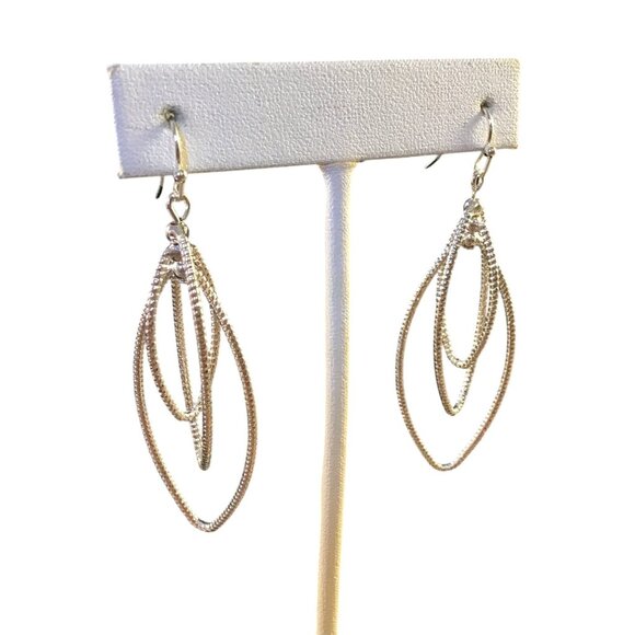 Avon Silver Tone Trio Twist Pierced Earrings (1607) - Picture 5 of 5